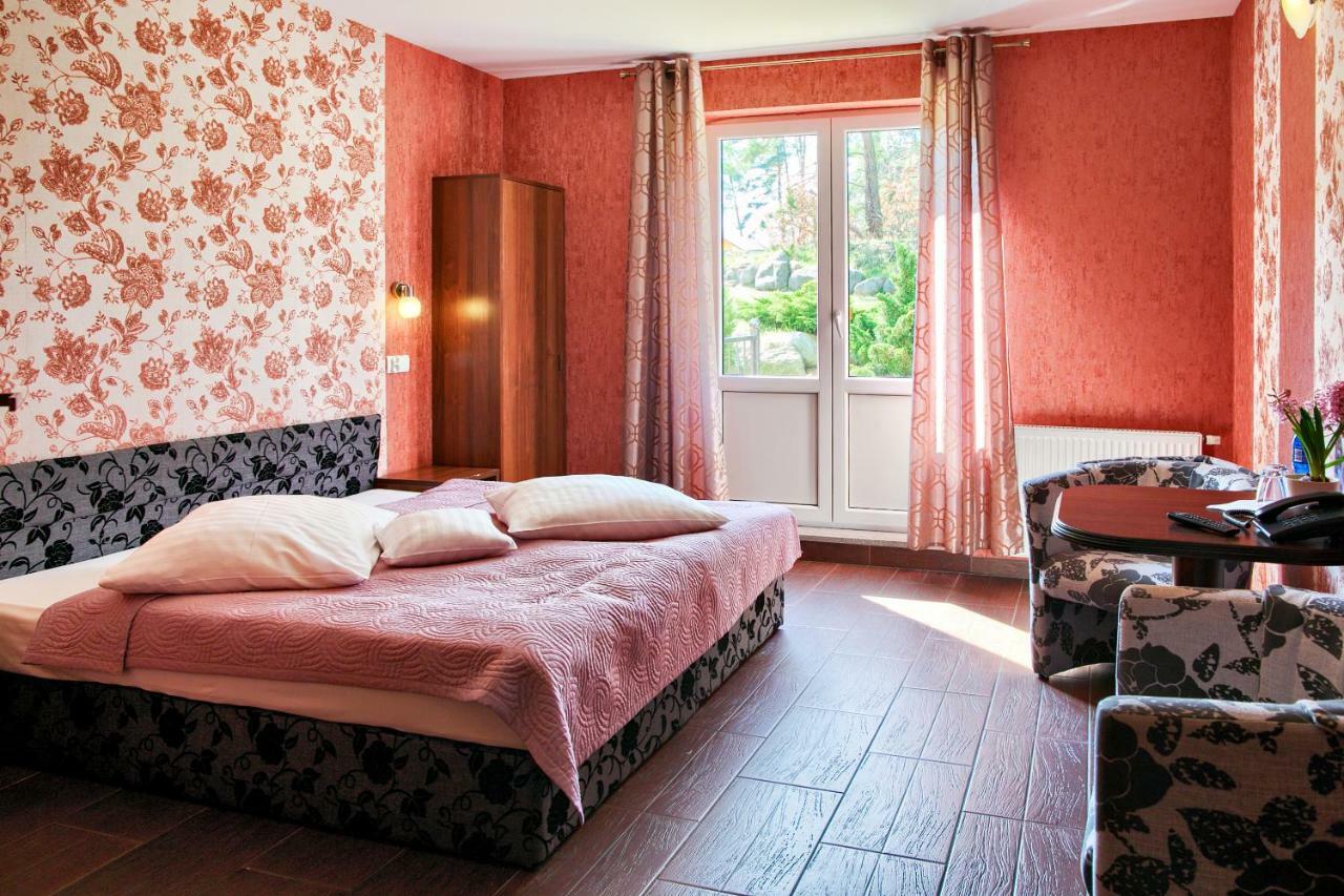Hotel Horda スウビツェ エクステリア 写真